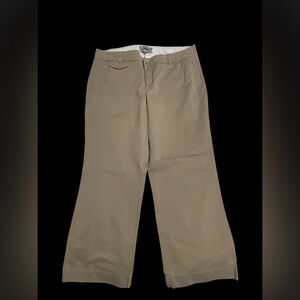 Dockers Women’s Khaki Chinos